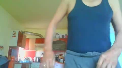 ulmeni4 online show from April 3, 2026, 7:28 am