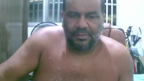 Snapshot of ulmo_br chatting on February 10, 2025, 1:57 am ulmo_br online show from February 10, 2025, 1:57 am