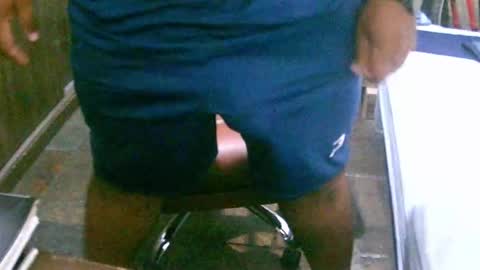 Snapshot of ulmo_br chatting on February 24, 2025, 1:02 am ulmo_br online show from February 24, 2025, 1:02 am