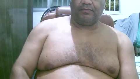 Snapshot of ulmo_br chatting on September 10, 2025, 12:10 am ulmo_br online show from September 10, 2025, 12:10 am