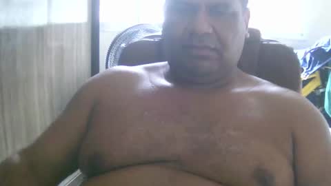 Snapshot of ulmo_br chatting on November 1, 2025, 6:21 pm ulmo_br online show from November 1, 2025, 6:21 pm
