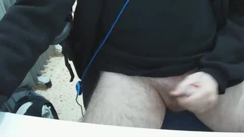 Snapshot of ultral1 chatting on March 4, 2025, 11:00 pm ultral1 online show from March 4, 2025, 11:00 pm