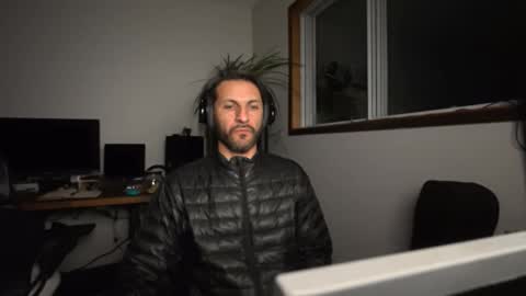 Snapshot of ultratoaster chatting on April 9, 2026, 6:13 am ultratoaster online show from April 9, 2026, 6:13 am