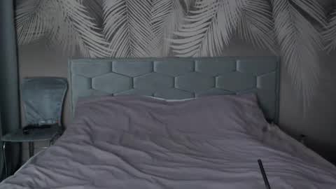 Ulyana online show from February 4, 2025, 7:40 am