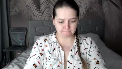 Ulyana online show from February 12, 2025, 1:06 pm