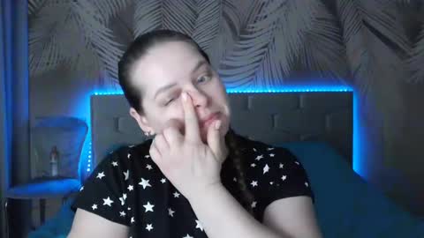 Ulyana online show from February 19, 2025, 4:44 am