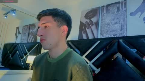 un_sluttyy online show from May 20, 2026, 11:38 am