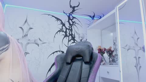 Snapshot of unachimbaherida chatting on February 6, 2025, 6:29 am Elle Danielle online show from February 6, 2025, 6:29 am