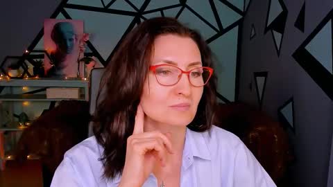 UnaTera online show from February 6, 2026, 8:29 am