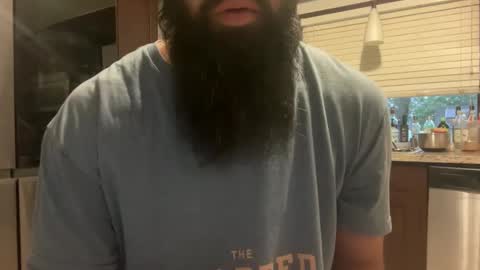 uncutbeard129840 online show from March 5, 2026, 2:13 pm