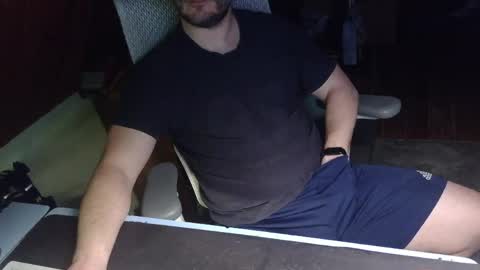 Under the desk online show from April 17, 2026, 4:43 pm