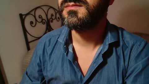 Giov online show from October 21, 2025, 5:02 pm