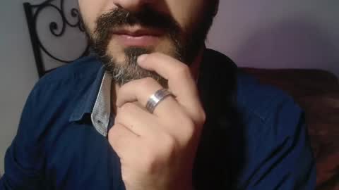 Giov online show from November 16, 2025, 8:47 pm