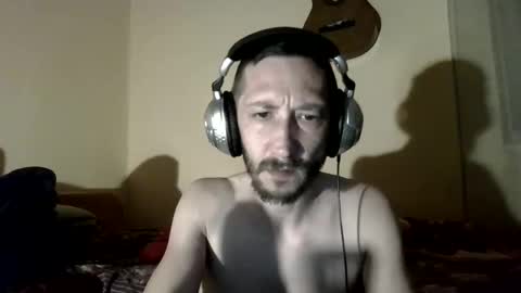 underguy19 online show from March 25, 2026, 9:43 pm