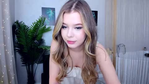 Alice online show from February 16, 2025, 2:43 pm