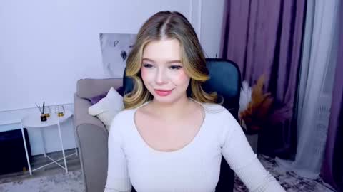 Alice online show from February 24, 2025, 7:41 pm