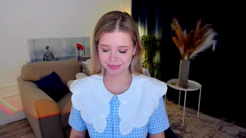 Snapshot of unforgettablalice chatting on May 14, 2026, 3:57 am Alice online show from May 14, 2026, 3:57 am