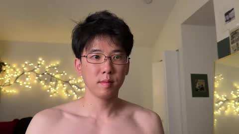 wang online show from September 15, 2025, 1:27 am