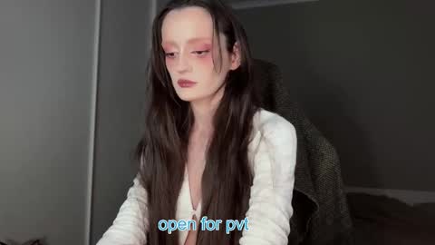 Irene   online show from September 30, 2025, 7:41 pm