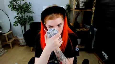 Call me Mira  thumbs up its make me happy online show from February 22, 2025, 4:40 am