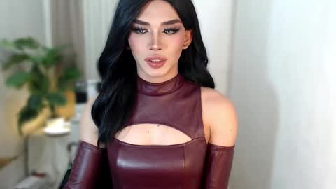 Miss Andrea online show from February 23, 2026, 5:21 pm