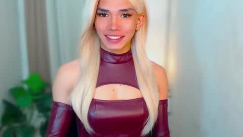 Miss Andrea online show from April 20, 2026, 6:53 pm