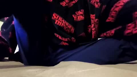 unknownuser414606 online show from November 11, 2025, 3:17 am