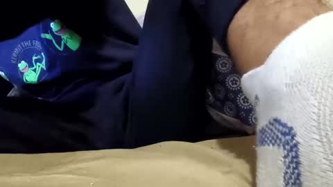 unknownuser414606 online show from November 12, 2025, 2:01 am