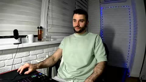 SlavaVibes online show from April 17, 2026, 6:55 pm