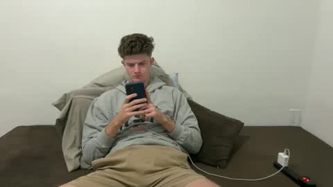 Stepbro online show from April 2, 2026, 8:56 am