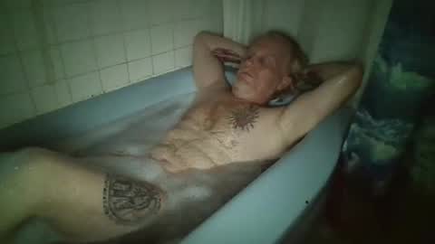 Snapshot of unwanted_man chatting on May 23, 2026, 9:02 am unwanted_man online show from May 23, 2026, 9:02 am