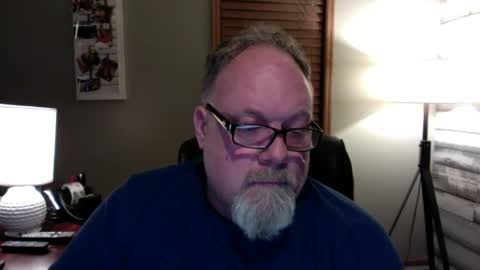 Snapshot of up2later chatting on February 10, 2025, 4:08 am up2later online show from February 10, 2025, 4:08 am