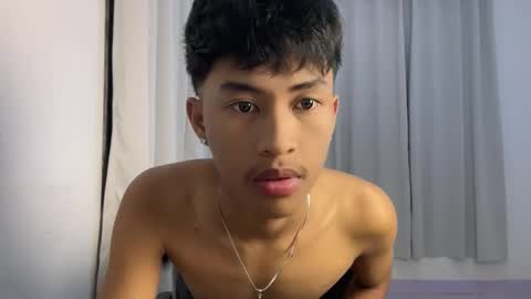 ur_fuckerbttm online show from November 4, 2025, 10:14 am