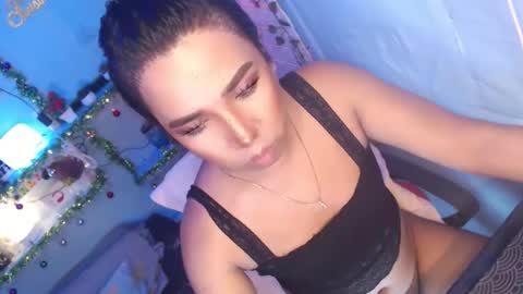 Snapshot of ur_hot_tommiexx chatting on September 29, 2025, 2:49 am jennie online show from September 29, 2025, 2:49 am