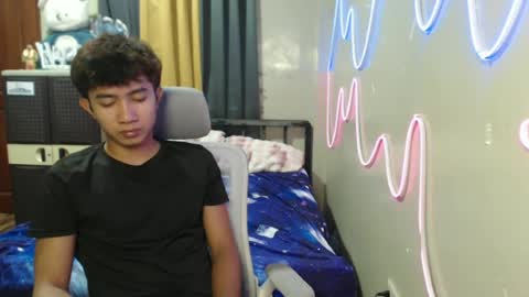 jonny online show from June 21, 2026, 11:35 am