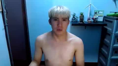 Snapshot of ur_jayqutee chatting on January 10, 2025, 12:47 pm Ur jayqutee online show from January 10, 2025, 12:47 pm