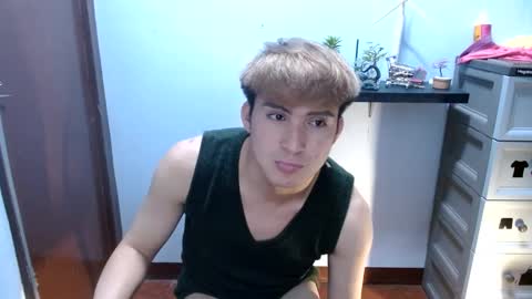 Snapshot of ur_jayqutee chatting on March 6, 2025, 5:54 pm Ur jayqutee online show from March 6, 2025, 5:54 pm