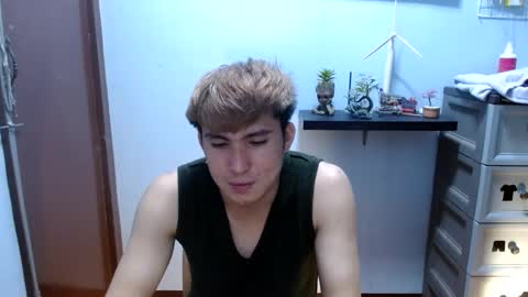 Snapshot of ur_jayqutee chatting on March 7, 2025, 6:33 pm Ur jayqutee online show from March 7, 2025, 6:33 pm