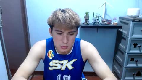 Snapshot of ur_jayqutee chatting on March 8, 2025, 6:16 pm Ur jayqutee online show from March 8, 2025, 6:16 pm