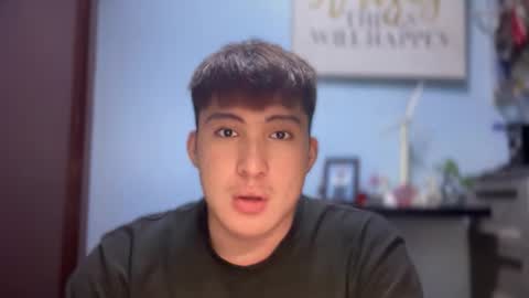 Snapshot of ur_jayqutee chatting on October 6, 2025, 6:38 pm Ur jayqutee online show from October 6, 2025, 6:38 pm