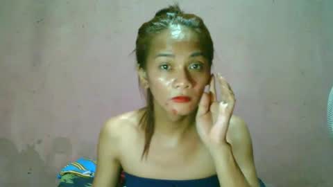 ur_sexybabe_ehra online show from April 23, 2026, 5:04 pm
