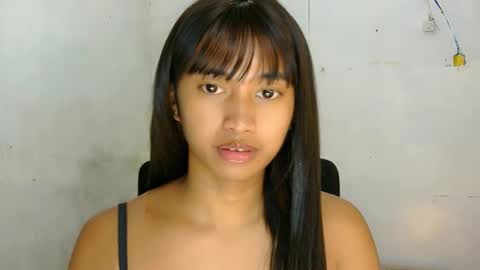 Ellie online show from April 11, 2026, 2:21 pm