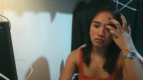 Snapshot of ur_wetwife chatting on November 7, 2025, 8:09 pm ur_wetwife online show from November 7, 2025, 8:09 pm