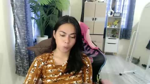 urasian_erica online show from January 18, 2026, 1:09 am