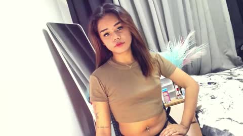 Snapshot of urasian_france69 chatting on September 21, 2025, 2:35 am FRANCINE cum with me in pvt or pwrd online show from September 21, 2025, 2:35 am