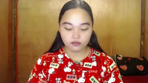 Snapshot of urasian_hotchix69 chatting on December 17, 2024, 7:29 am Lycah online show from December 17, 2024, 7:29 am