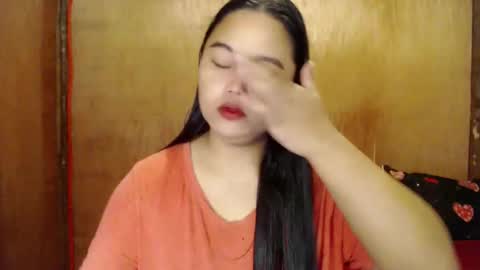 Snapshot of urasian_hotchix69 chatting on January 1, 2025, 8:13 am Lycah online show from January 1, 2025, 8:13 am