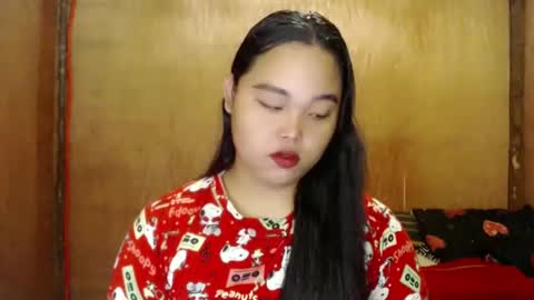 Snapshot of urasian_hotchix69 chatting on February 1, 2025, 8:08 am Lycah online show from February 1, 2025, 8:08 am