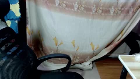 urasian_joy online show from February 27, 2026, 8:31 pm