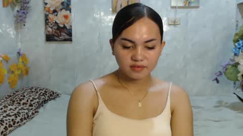 Snapshot of urasian_kat chatting on June 20, 2026, 12:58 am urasian_kat online show from June 20, 2026, 12:58 am